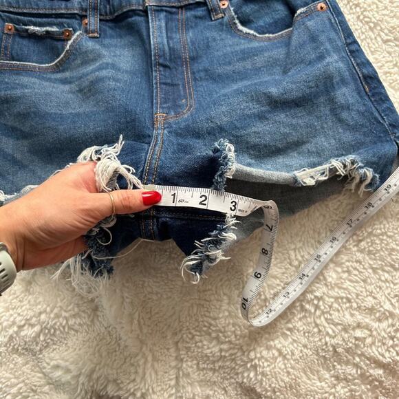 Abercrombie‎ & Fitch The Cut Off High Rise Sz 4 Medium Wash Jean Shorts - Picture 5 of 6